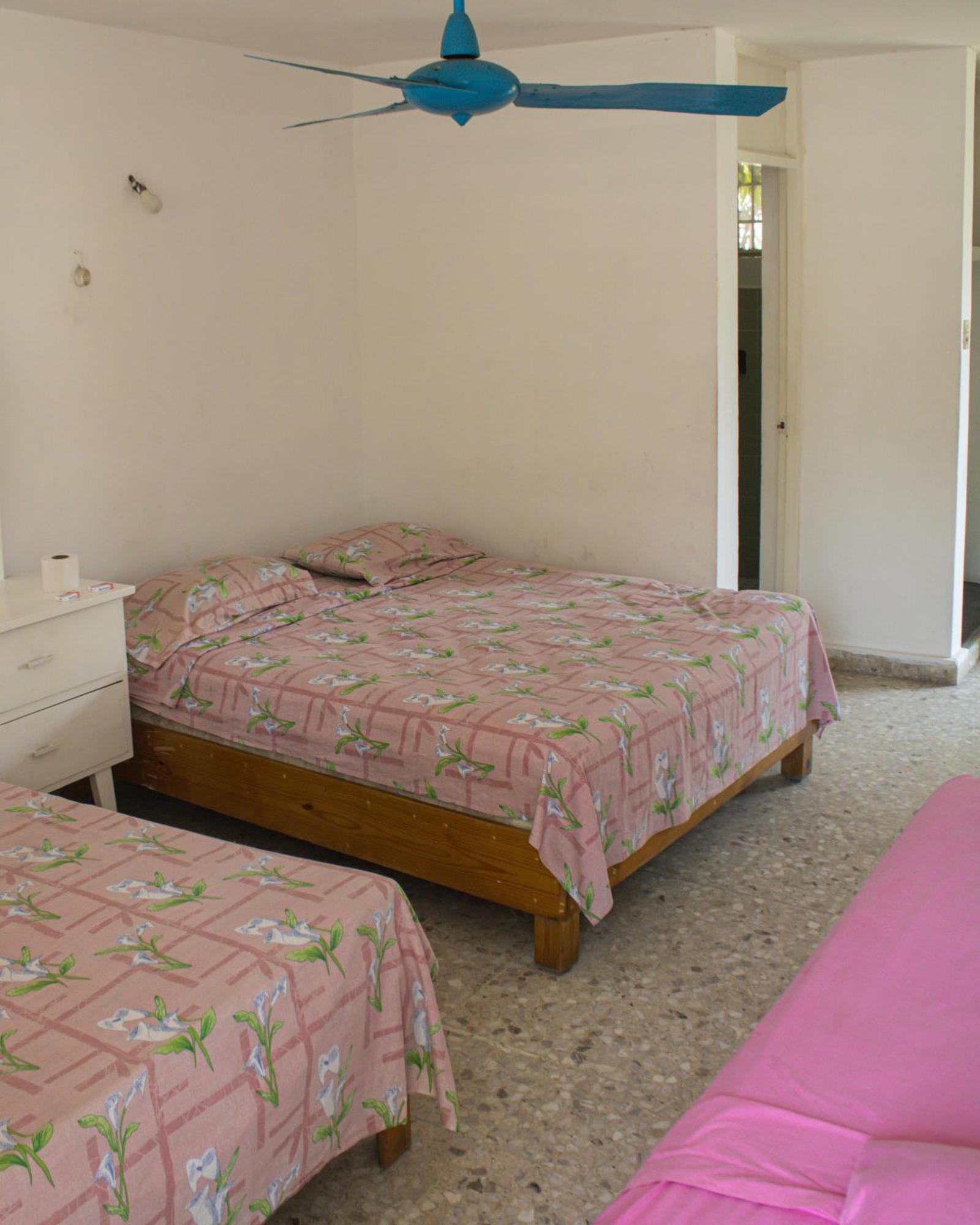 Casa De Huespedes Walton Acapulco Exterior foto